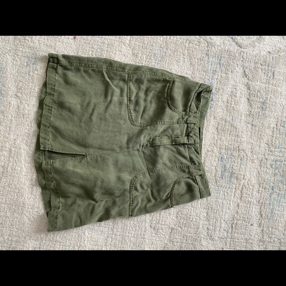 Sanctuary green skirt (small)